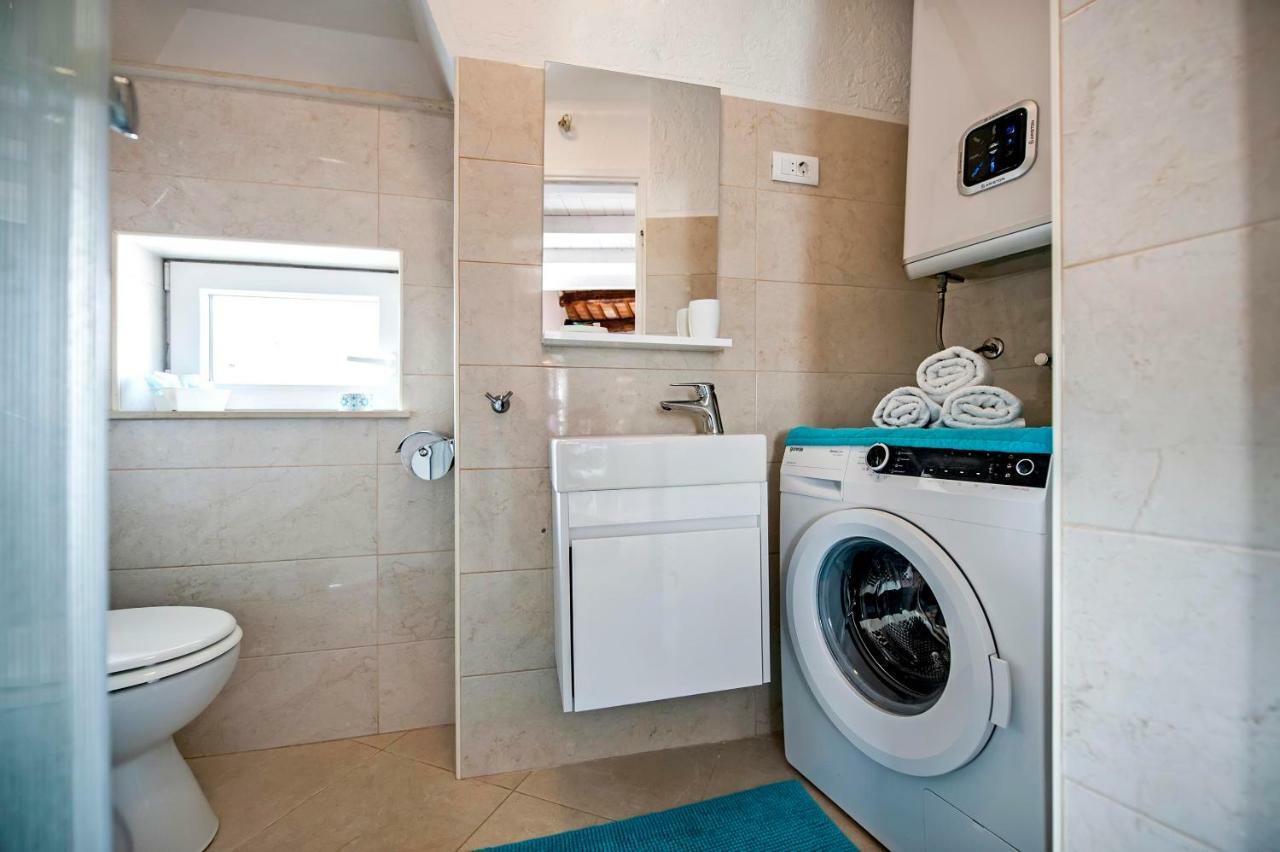 Apartment Casa Alek Ровинь Экстерьер фото